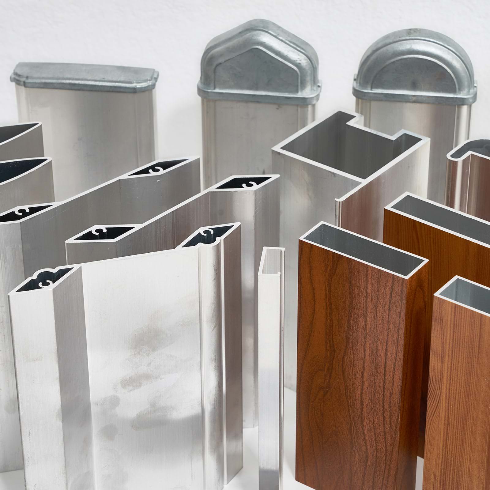 Your wholesaler for standard and special aluminium profiles | BLECHA