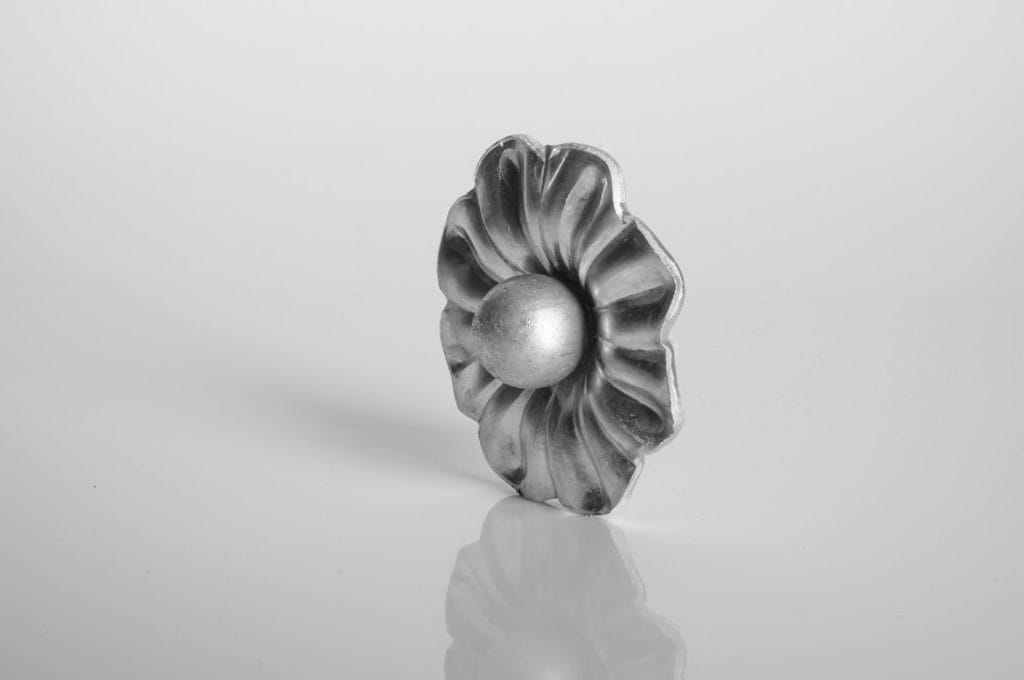 Díszítőelem „gömb“ rozettához - Átmérp: 20 mm
