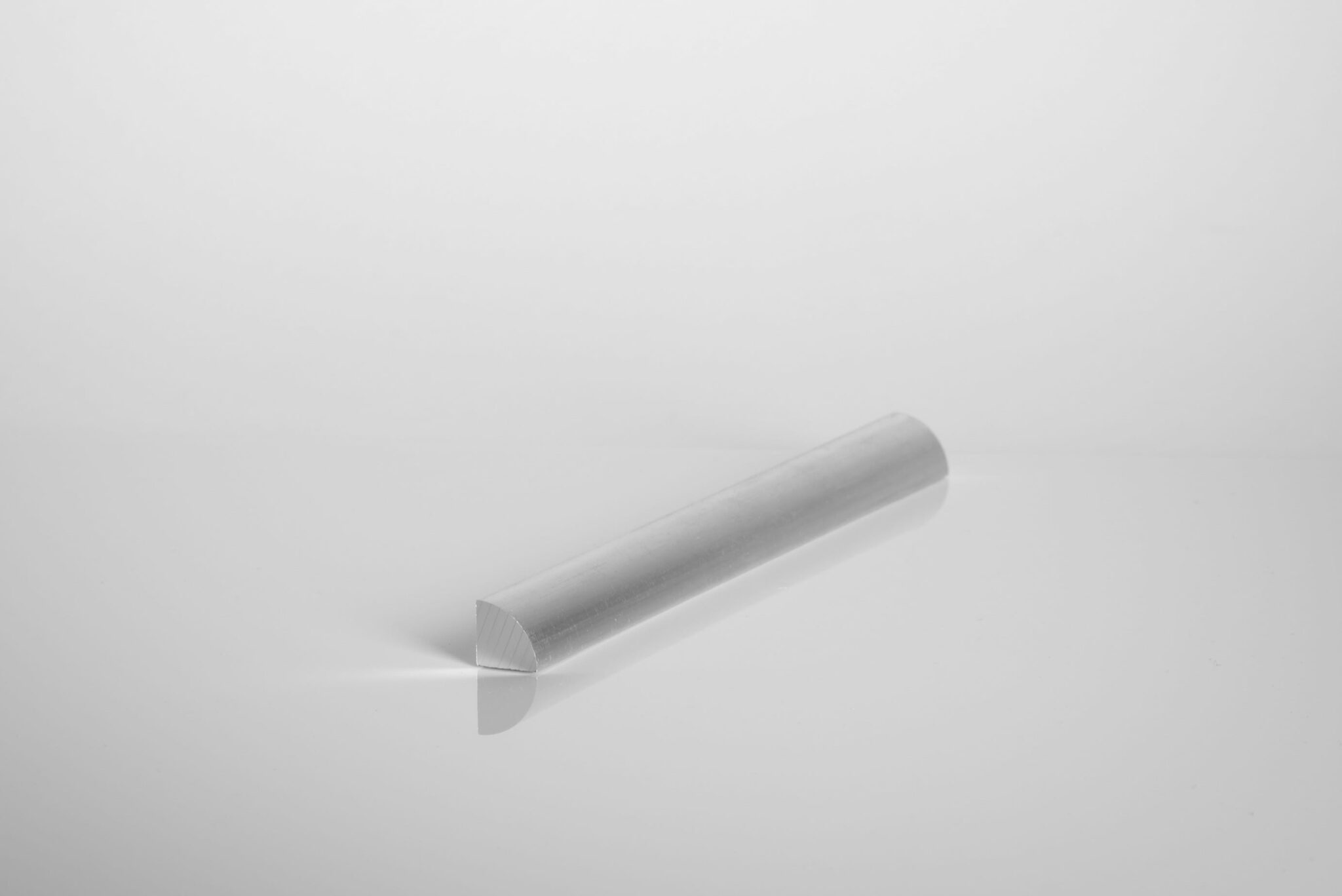 die-aluminiumprofile-f-r-die-tischlerei-und-den-m-belbau-blecha