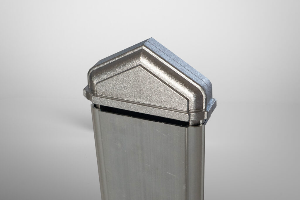 Krytka - Označenie: K78E
Materiál: hliníkový odliatok
Info: špicatá
